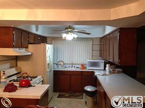 Open Kitchen