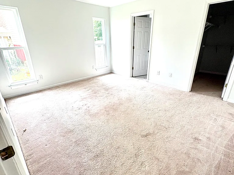 5240 Spinnaker Ct — Photo 18