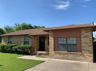 105 E Red Oak Rd, Red Oak, TX 75154
