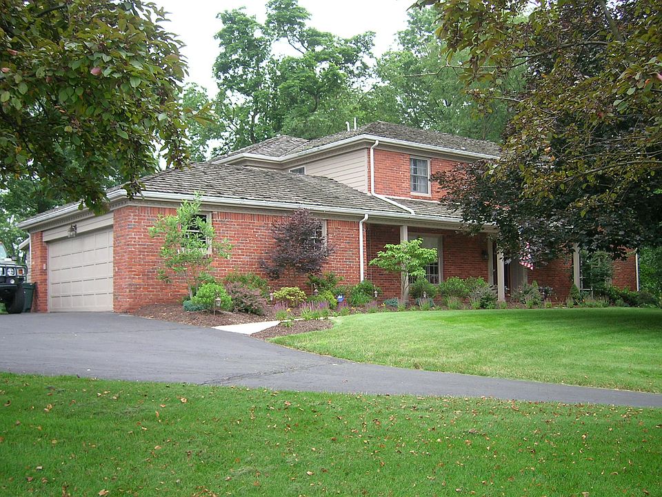 1st image of 2341 Engelwood Dr