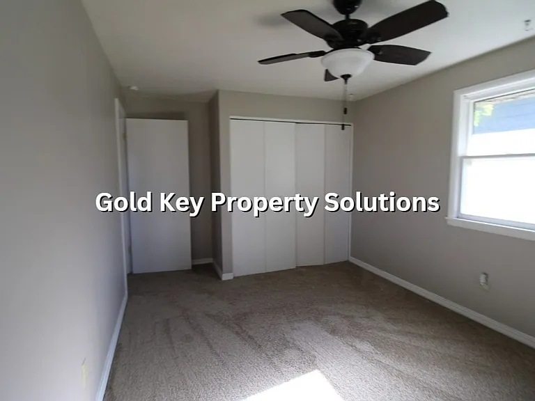 604 Hawthorne Ave — Photo 20