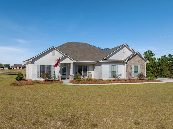 56 Willow Creek Dr, Tifton, GA 31793