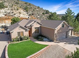 8212 N Diamond Valley Dr, St George, UT 84770