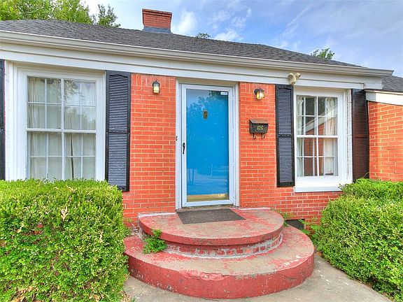3rd image of 616 NW 47th St