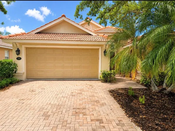 204 River Enclave Ct, Bradenton, FL 34212