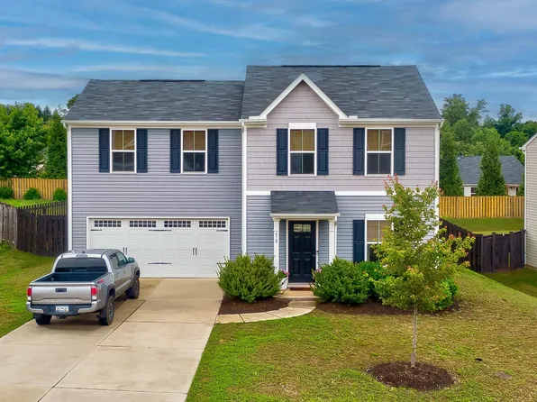 610 Maplestead Farms Ct, Greenville, SC 29617