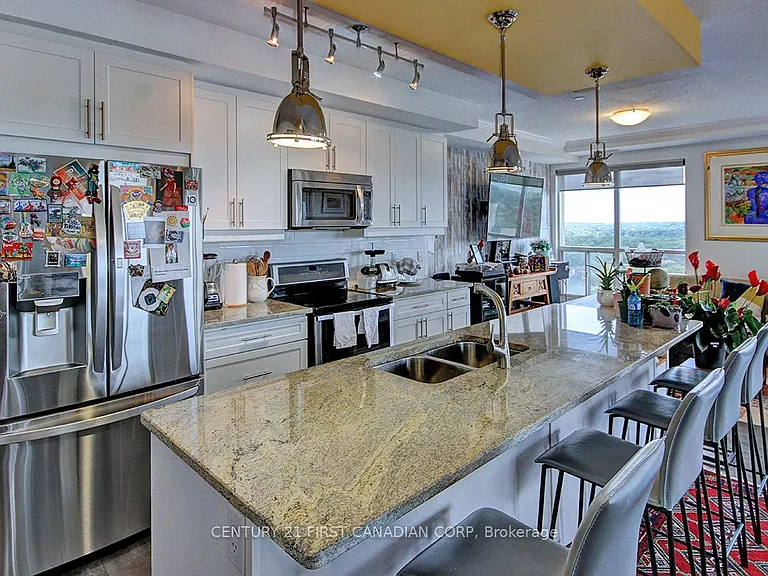 330 Ridout St N #2108 — Photo 7