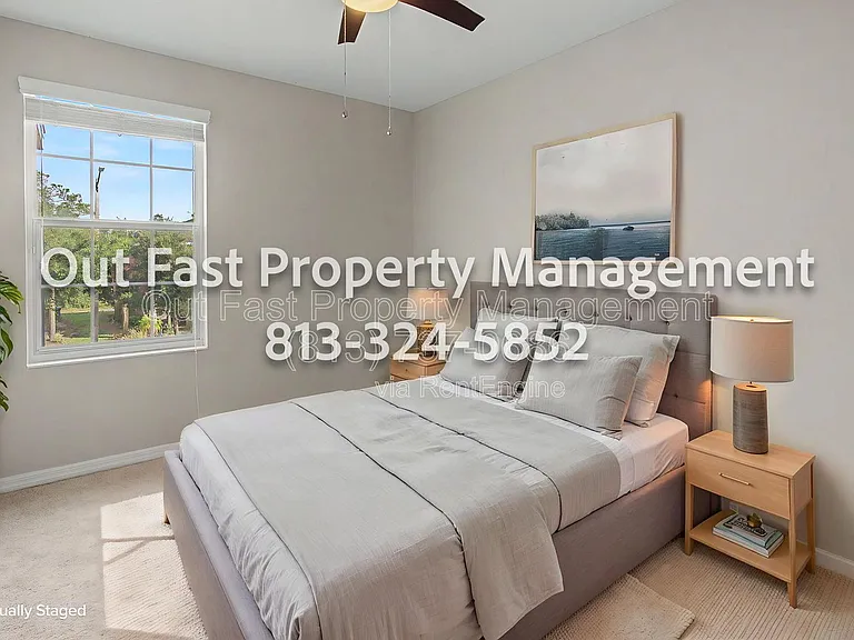 6919 Holly Heath Dr — Photo 10