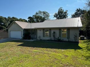 156 Valley View Dr, Enterprise, AL 36330