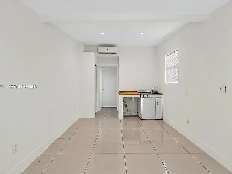 10710 SW 43rd Ln #1 — Photo 3