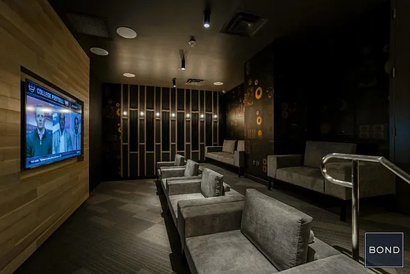 Rented by Bond New York | media 8