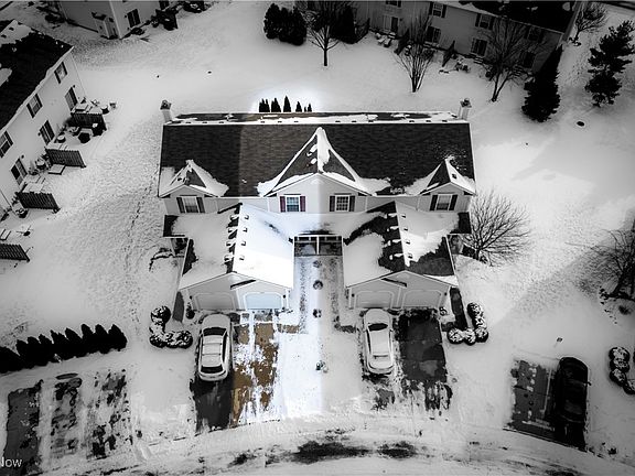 2nd image of 33445 Halle Ct