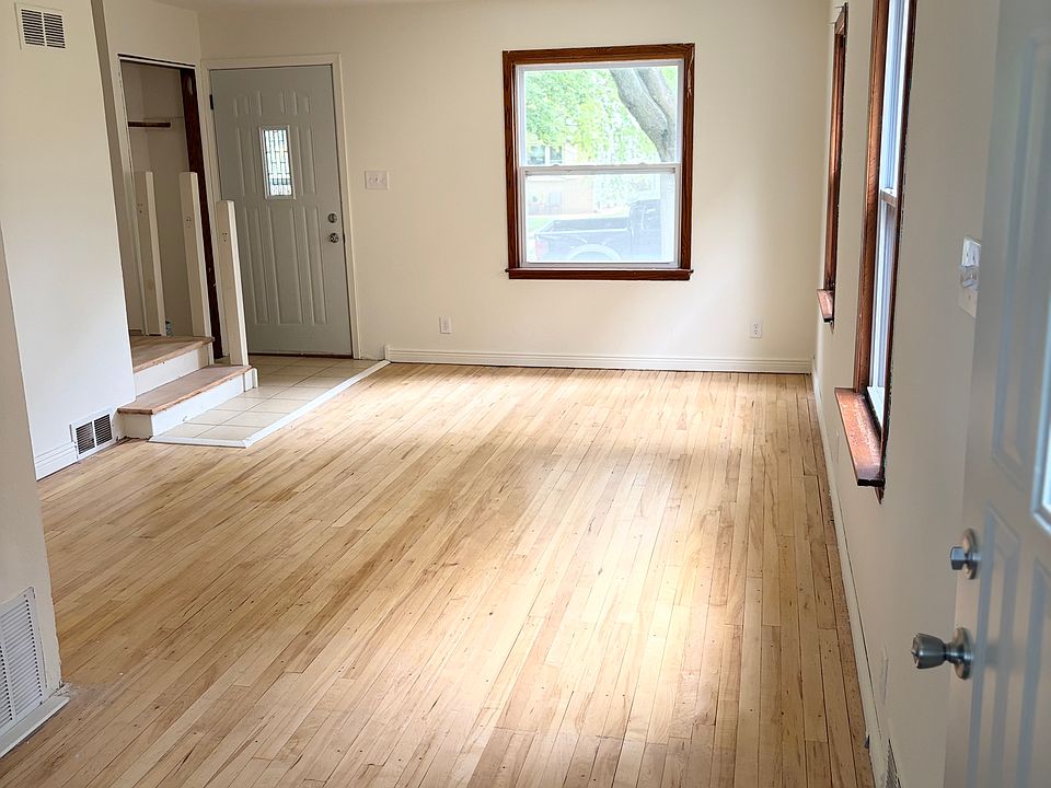 1st image of 233 S 74th St
