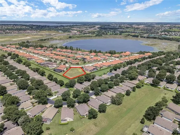 1777 Bella Lago Dr, Clermont, FL 34711