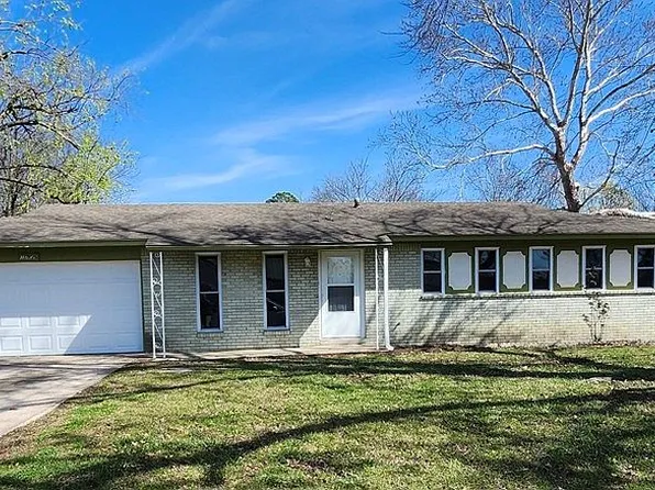 1709 Bedford Dr, Pryor, OK 74361