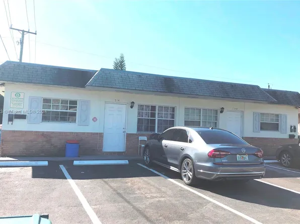 210 NE 41st St, Oakland Park, FL 33334