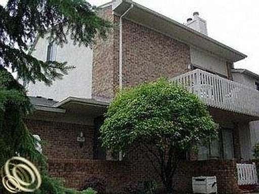 1st image of 6579 Maple Lakes Dr #1