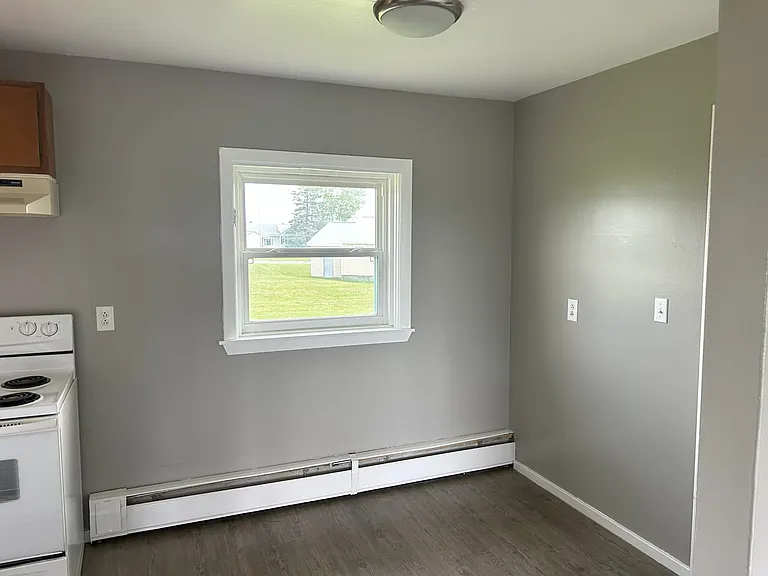 26A Edgemont Dr — Photo 3