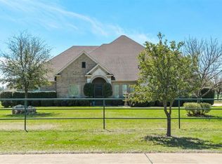 1000 Blue Roan Ln, Crowley, TX 76036
