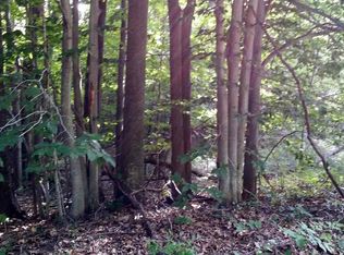 1 Mollineaux Rd #C, Frankfort, MI 49635