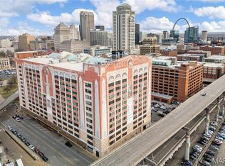 400 S 14th St APT 1115, Saint Louis, MO
