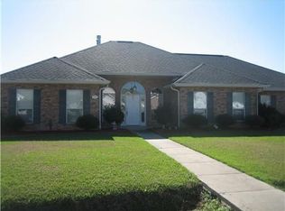 121 Refuge Dr, Luling, LA 70070