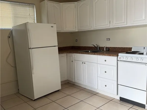 640 6th St #B, Boulder City, NV 89005
