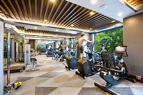 Rented by Compass | media 33