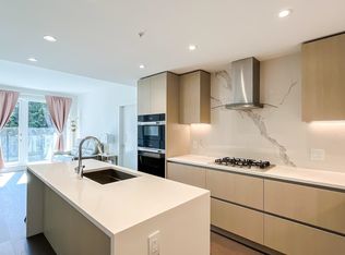 5168 Cambie St #313, Vancouver, BC V5Z0K7