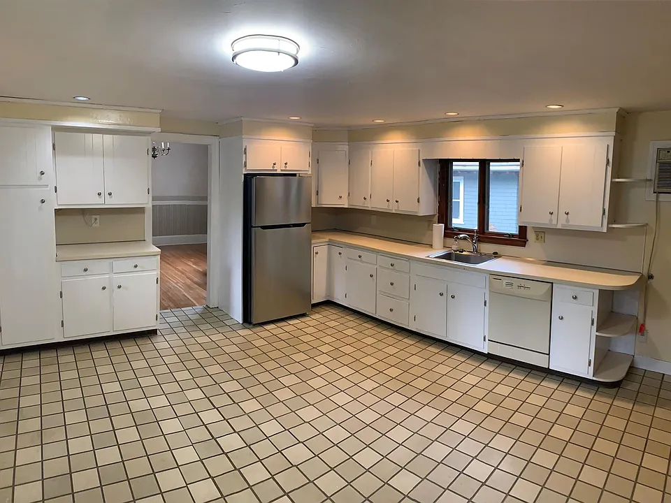 53 Oakland St #2