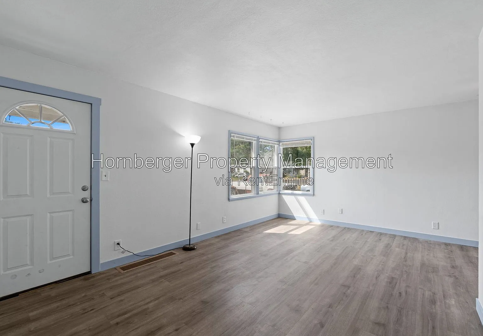 4 bed, 2.0 bath, 1782 sqft, $1,875 — Photo 4