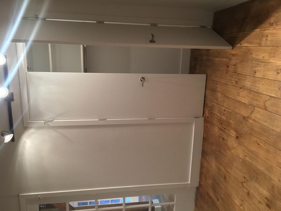 1st image of 79 Clifton Pl