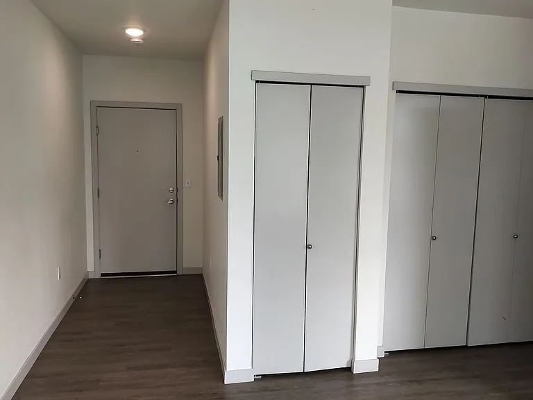 4801 Fauntleroy Apartments — Photo 58