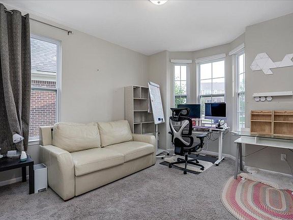 4th image of 47783 Leland Dr #28