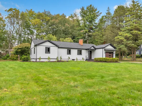 48 Sunset Road, Easton, CT 06612