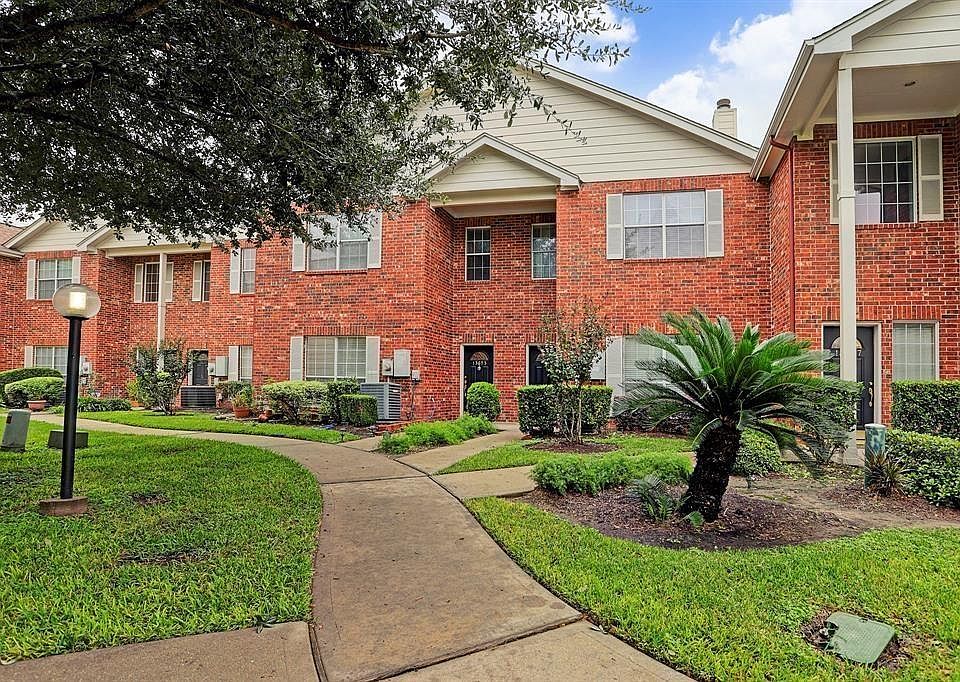1st image of 13675 Garden Grove Ct #276