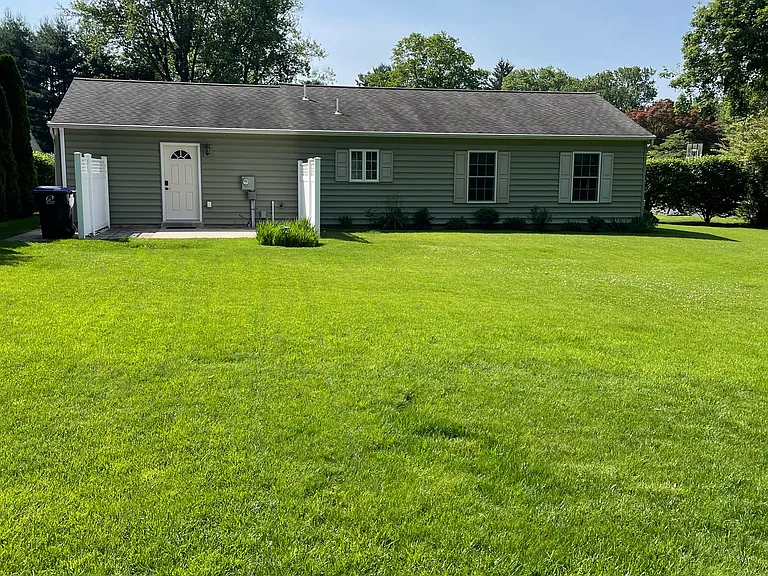 111 Maple Ln — Photo 15