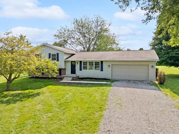 5275 Harlem Rd, Galena, OH 43021