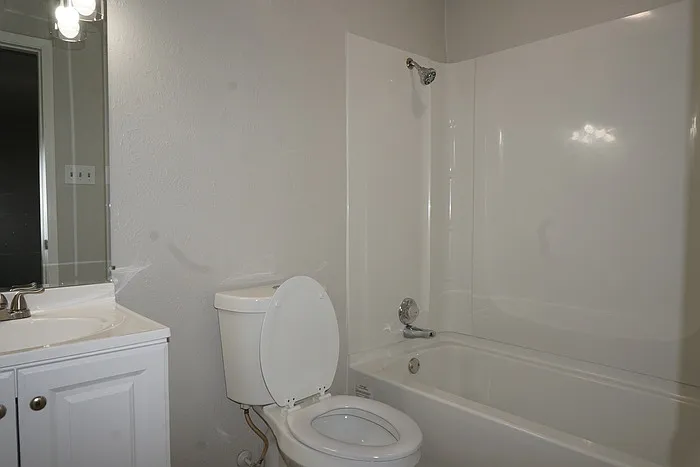9904 Runnymeade Pl — Photo 8