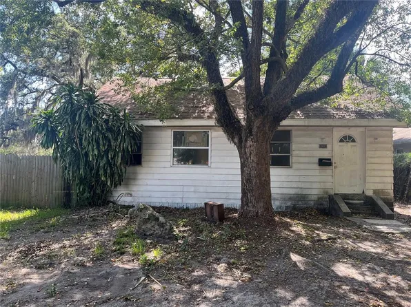 8204 N Klondyke St, Tampa, FL 33604
