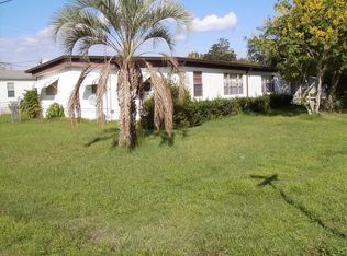 102 W Virginia St, Crescent City, FL 32112
