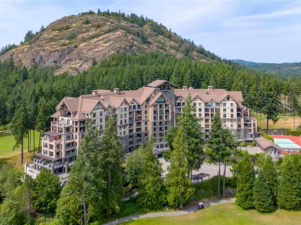 1400 Lynburne Pl #610, Langford, BC V9B 0A4