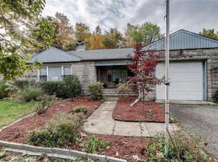 9637 E 10th St, Indianapolis, IN 46229