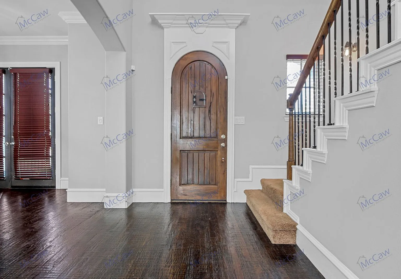 2 bed, 2.5 bath, 2391 sqft, $3,550 — Photo 2