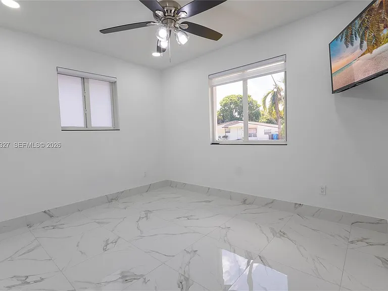3001 SW 35th Ave — Photo 14