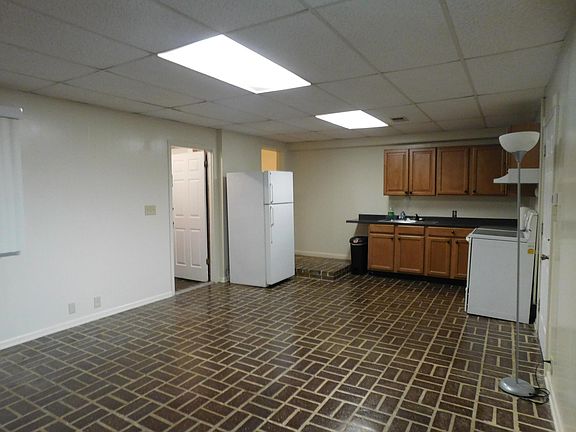 4th image of 4946 N Palm Ave House 6