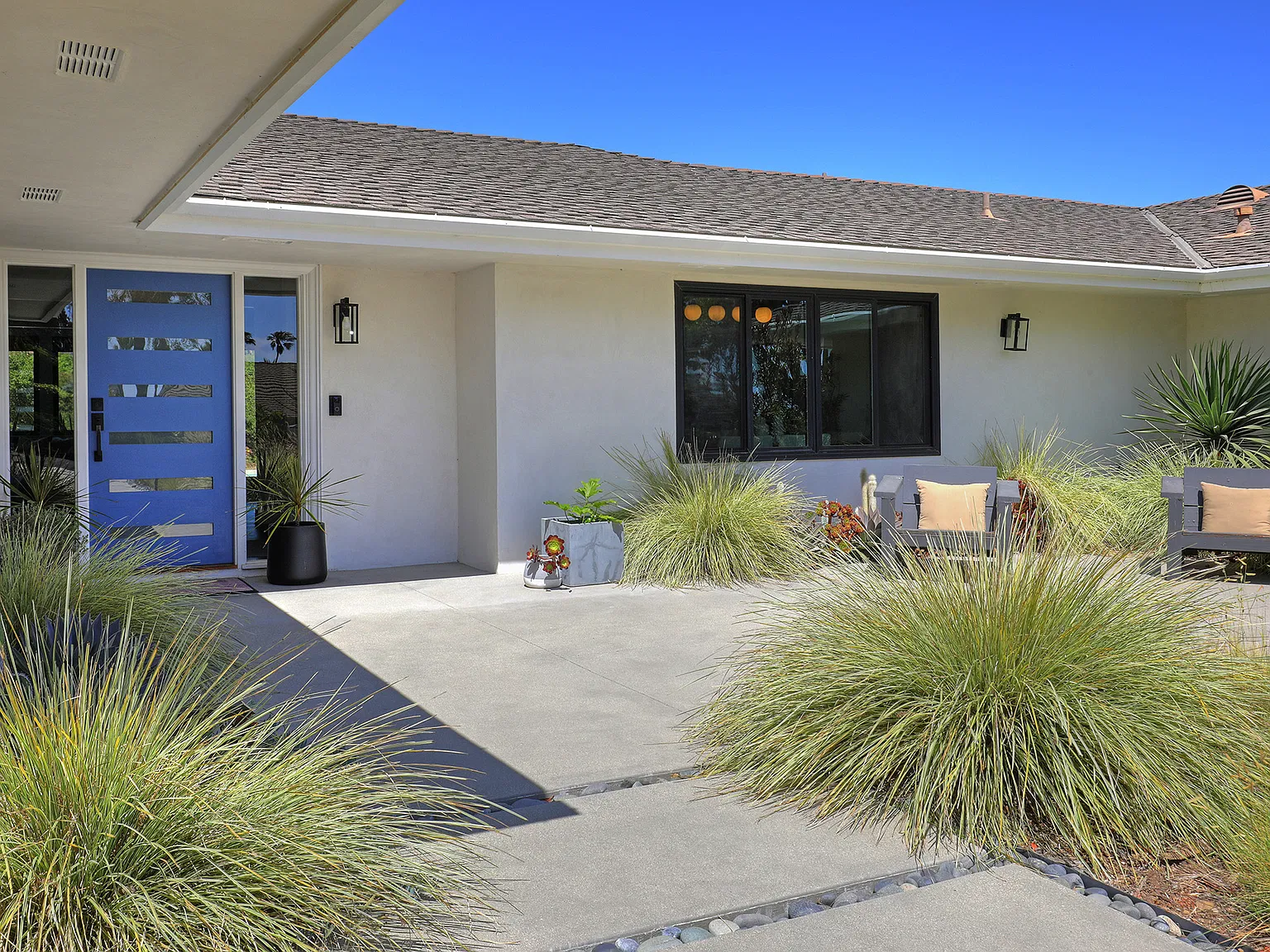 5564 Camino Cerralvo — Photo 2