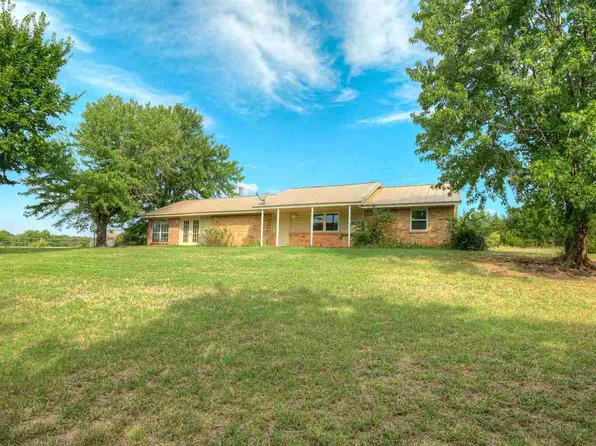 7404 S Range Rd, Stillwater, OK 74074