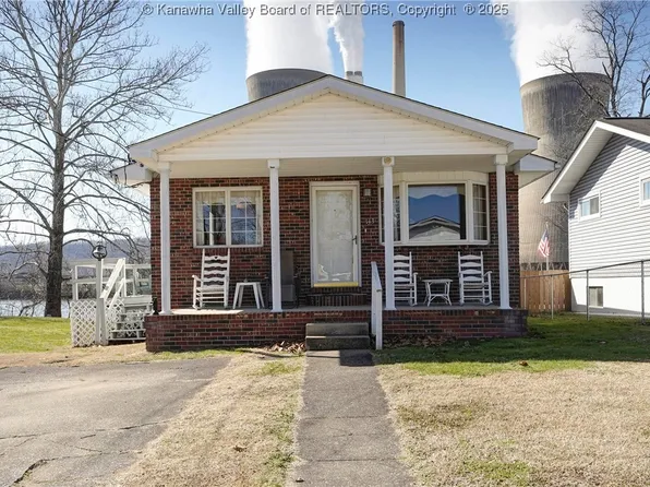 143 Poca Cir, Poca, WV 25159