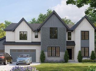 2710 Greenleaf Ave, Wilmette, IL